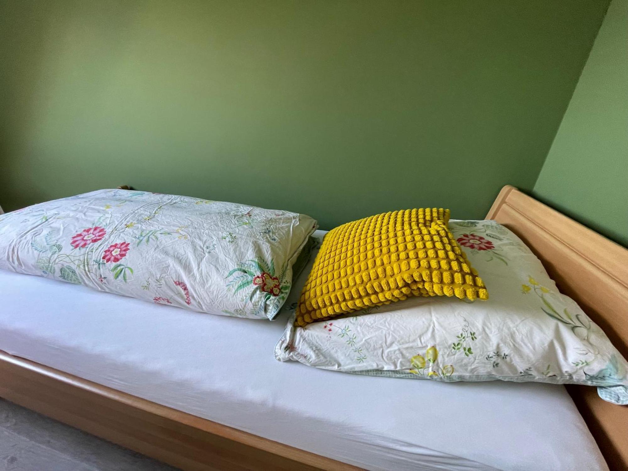 Appartement Mit Zwei Schlafzimmern Borgholzhausen Exteriör bild